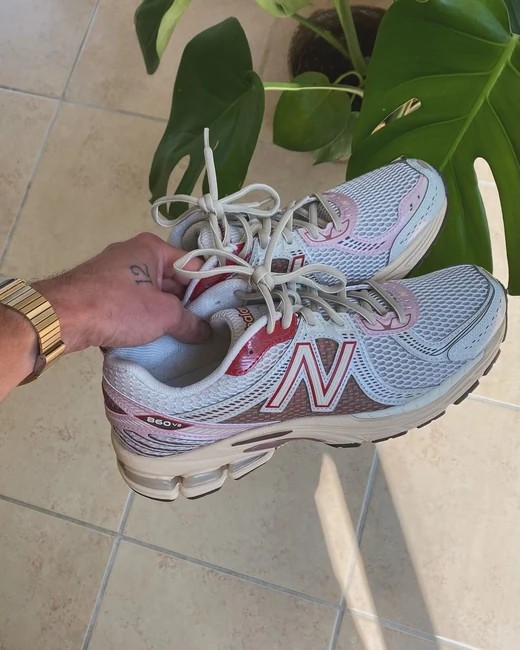 New Balance 860V2 en New Balance 860V2